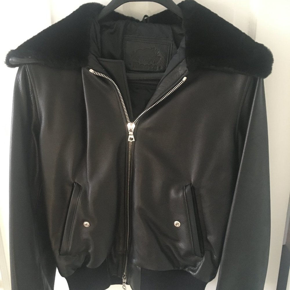 Roots leather jacket bomber